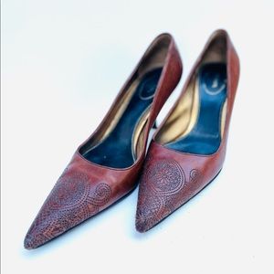 Prada Leather Vera Cuoio Pointed-Toe Pumps